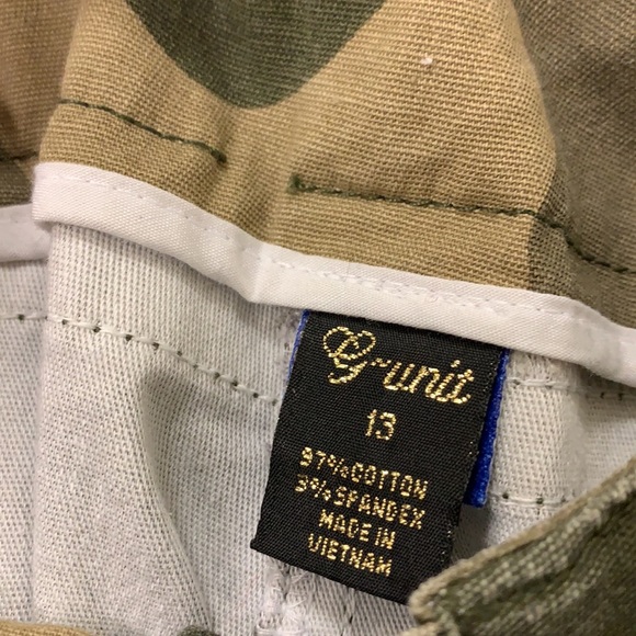 ***Vintage*** G-Unit Army Print Cropped Pants - Picture 4 of 4